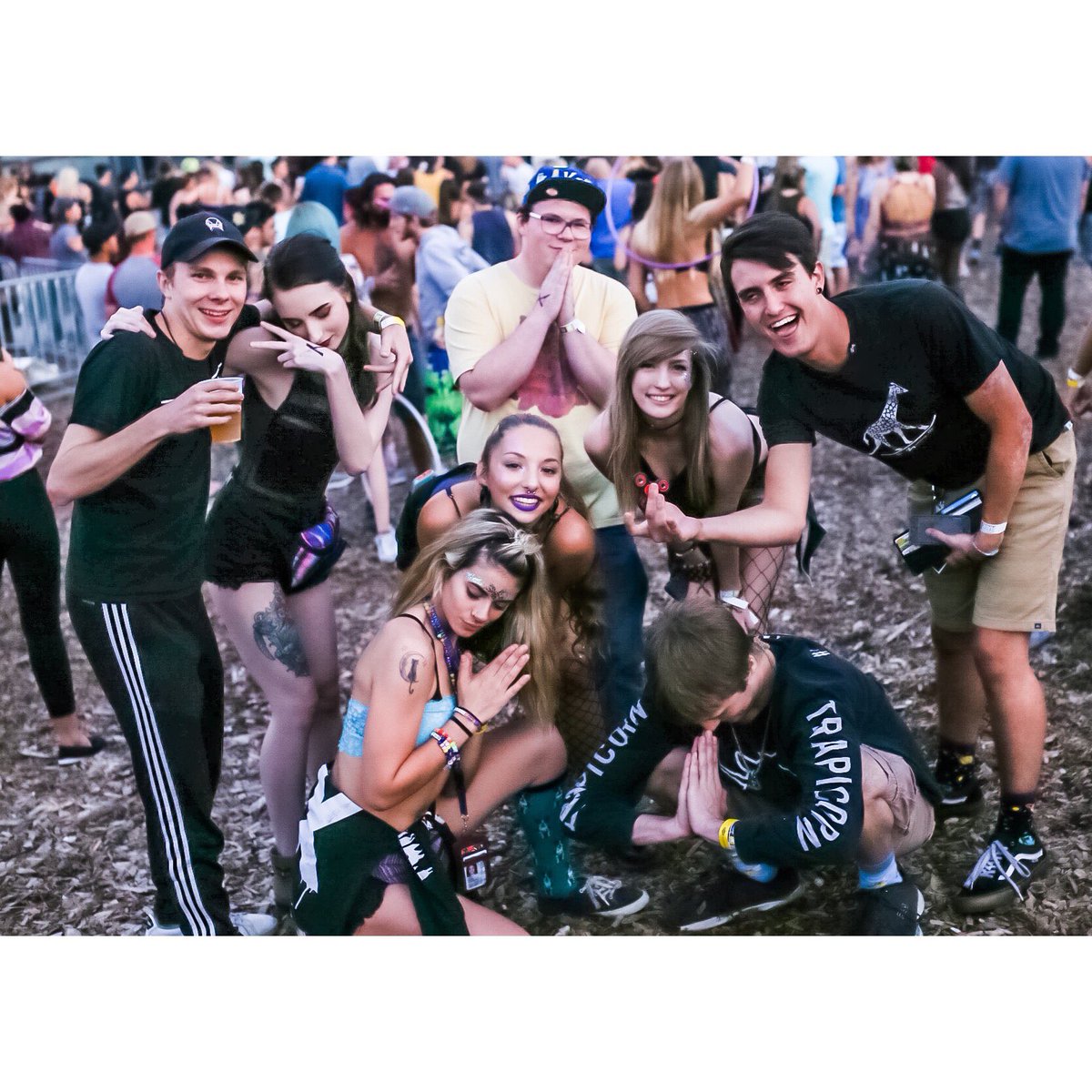 EnteractiveMe's tweet photo. #SOMETHINGMAGIC PICS ARE LIVE FULL GALLERY HERE📸➡️ https://t.co/J5Q0SygXaH ^^^^^@Hy_Tekk https://t.co/t0dNpt7oJc