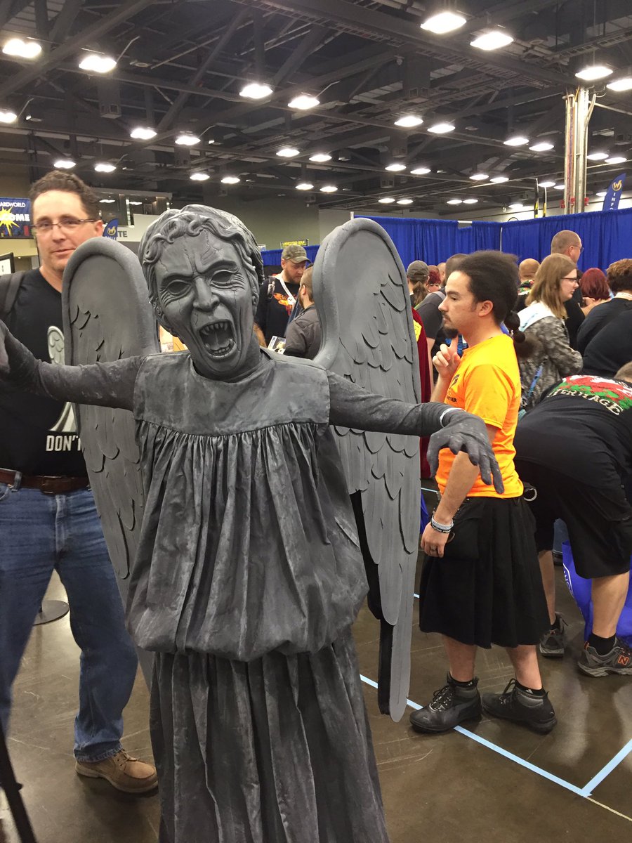 Gutmunchers's tweet photo. Crazy fun day! #WizardWorldCol #WizardWorldCLB https://t.co/ModezlwLBe