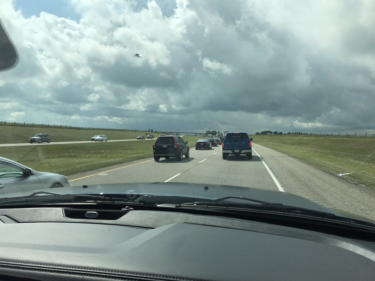 AB_AIS_lady's tweet photo. QE2 south traffic backed up to Leduc. @511Alberta https://t.co/McNglrb0X7