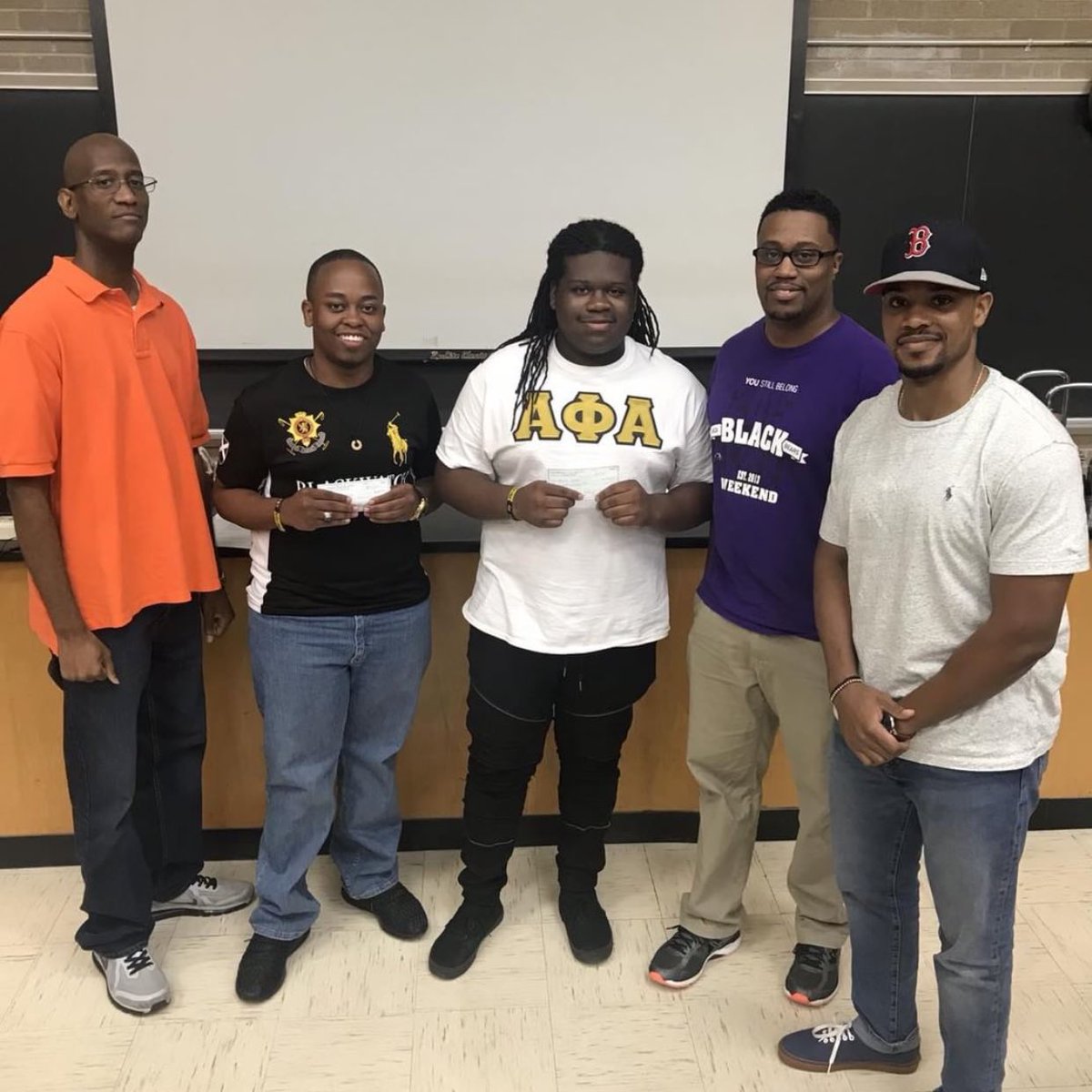 AlphaSouthwest's tweet image. Brothers of @ArkTechAlphas receiving the &quot;Torch Scholarship&quot; at the Arkansas Area 2 Retreat | #APhiA #AlphaSouthwest #MovingSWRForward 🤙🏾