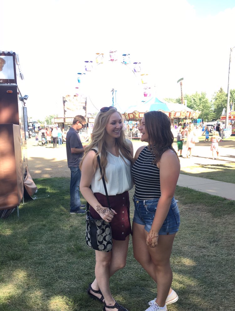 maddiereutzel's tweet photo. happy bday kathy❤️❤️ so thankful for all the good times at dance and steubie! hope today is nothing but amazing! love you lots @Kathryn_48 https://t.co/HAa7KCwwZo