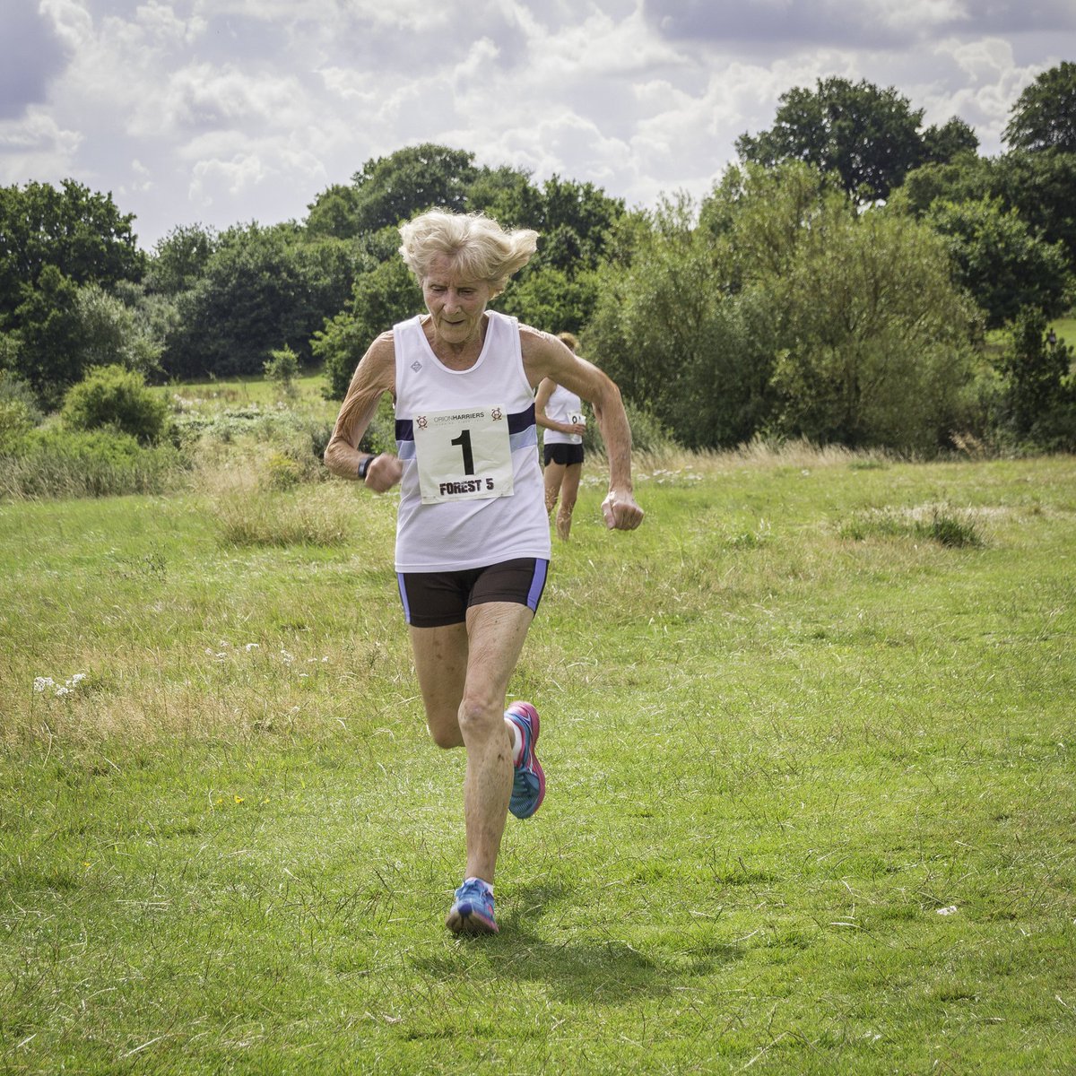 The incredible 'Pam Jones' finishing the Orion 5 hilly cross country today.
Pam is 81 

Thanks <a href="/Orion_Harriers/">Orion Harriers</a> for a well organised event