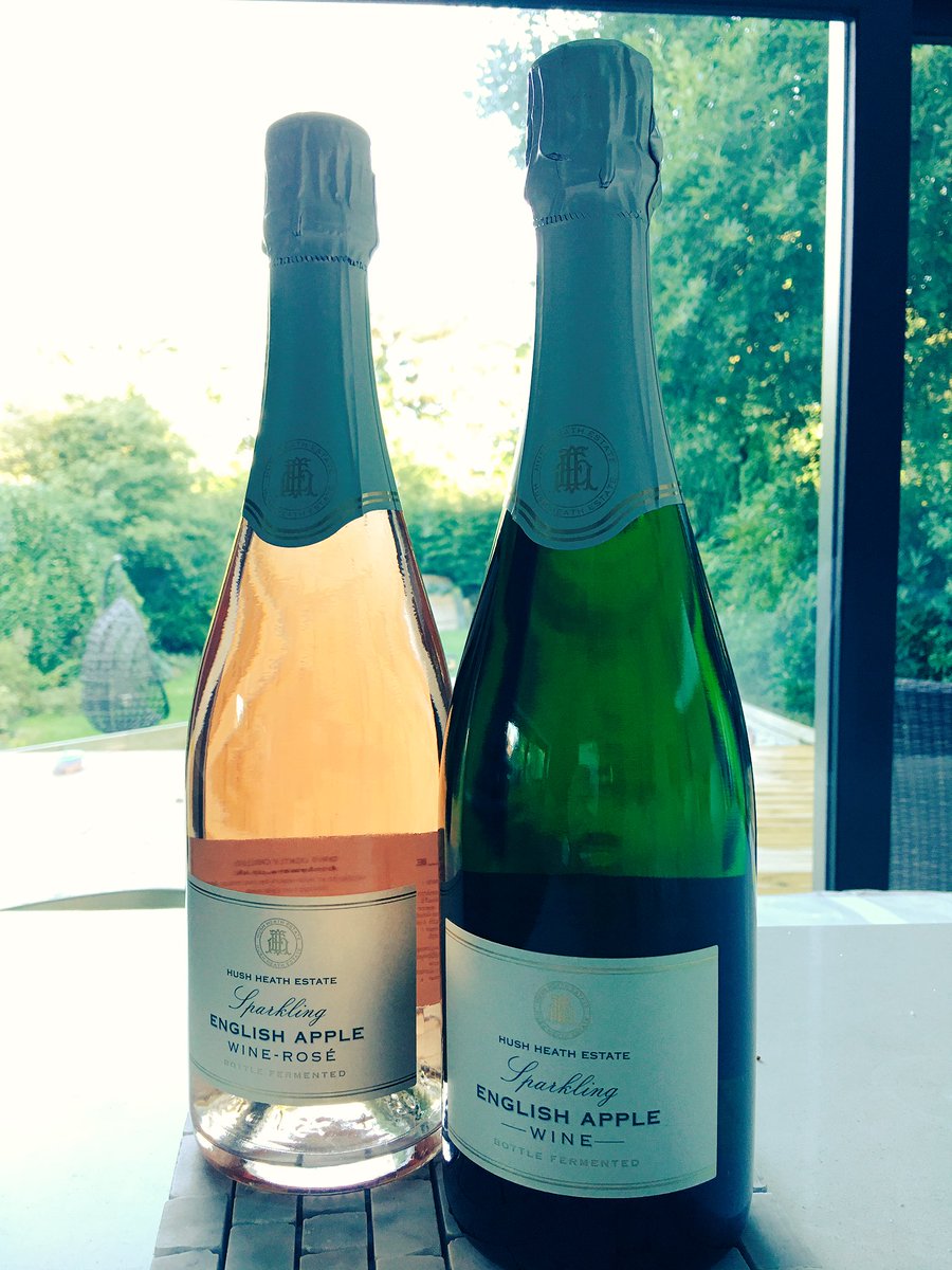 insideKENT's tweet image. The rains gone and now it looks like a nice evening. Time to pop the @HushHeath #sparkling #wine #rosé #Kentish