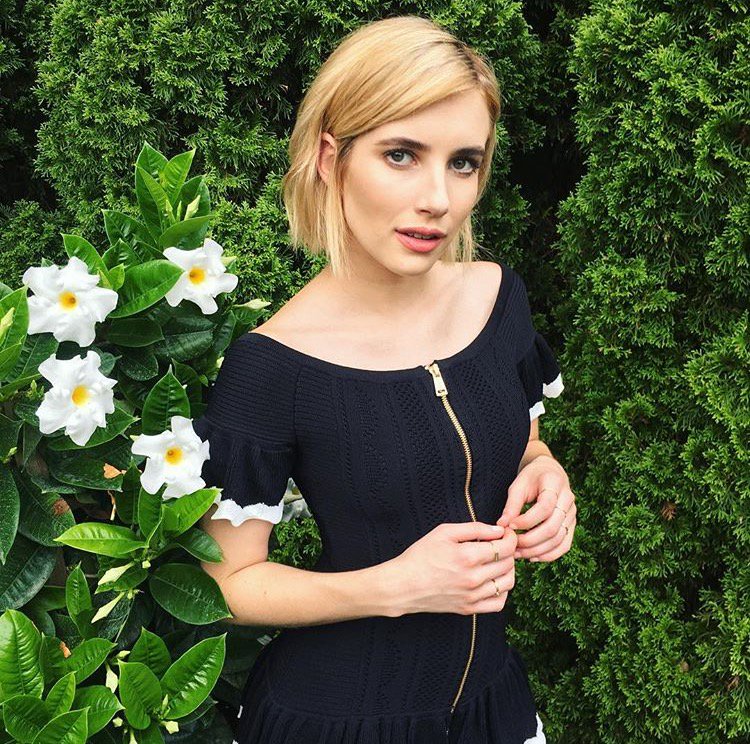 dailyemroberts's tweet photo. IG | emmaroberts: "🌼" https://t.co/wTJAdWOpa2