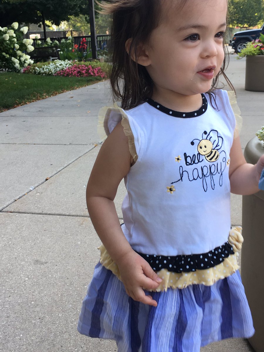 julietebow's tweet photo. #ootd Picked it myself! https://t.co/86WJg1WMlz