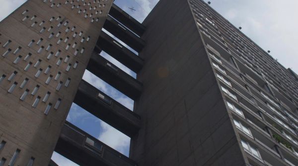 CentralPictureH's tweet photo. "Exploring the human side of the equation" #EyeForFilm
#Dispossession The Great Social Housing Swindle plus director Q&amp;A
Mon 7 Aug, 6.30 https://t.co/Q1TQkdXpqU