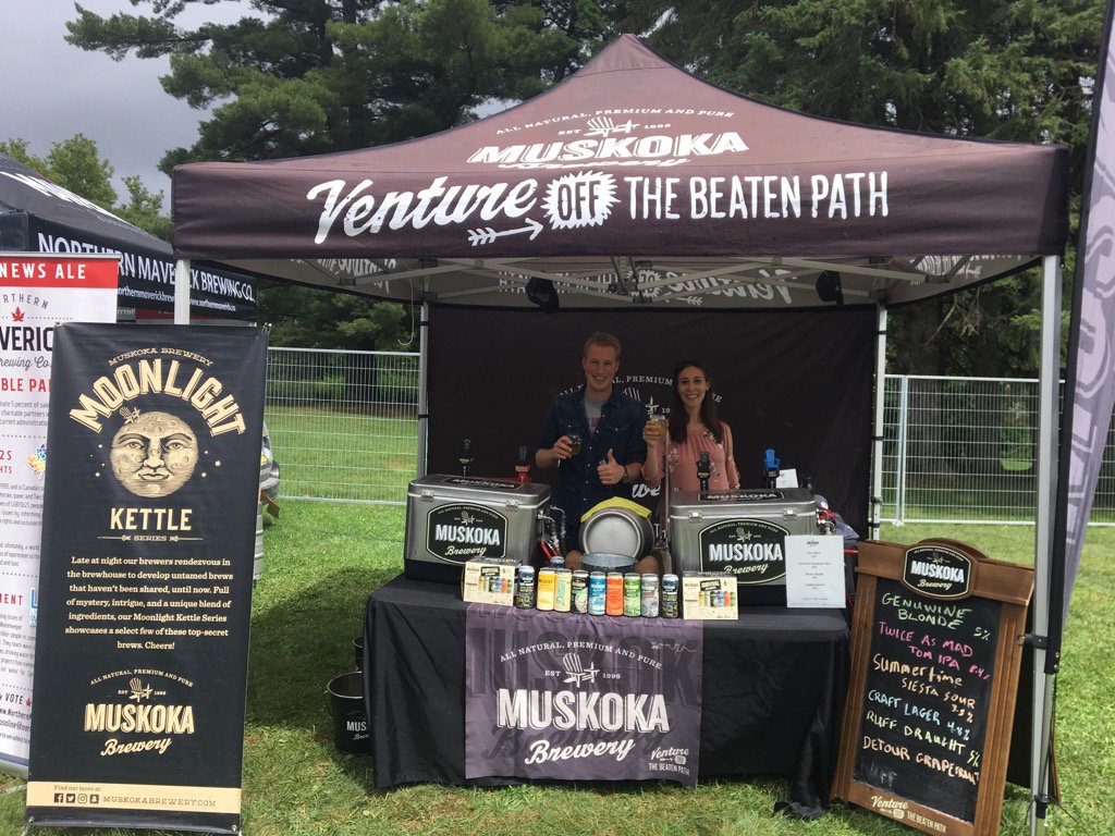 CoolAsMunro's tweet photo. @muskokajack &amp; I congratulate our contest winners @rkleinau @emilyvandaele we hope you enjoy #SessionsMuskoka 👊🍻 https://t.co/AALCNDPcRS
