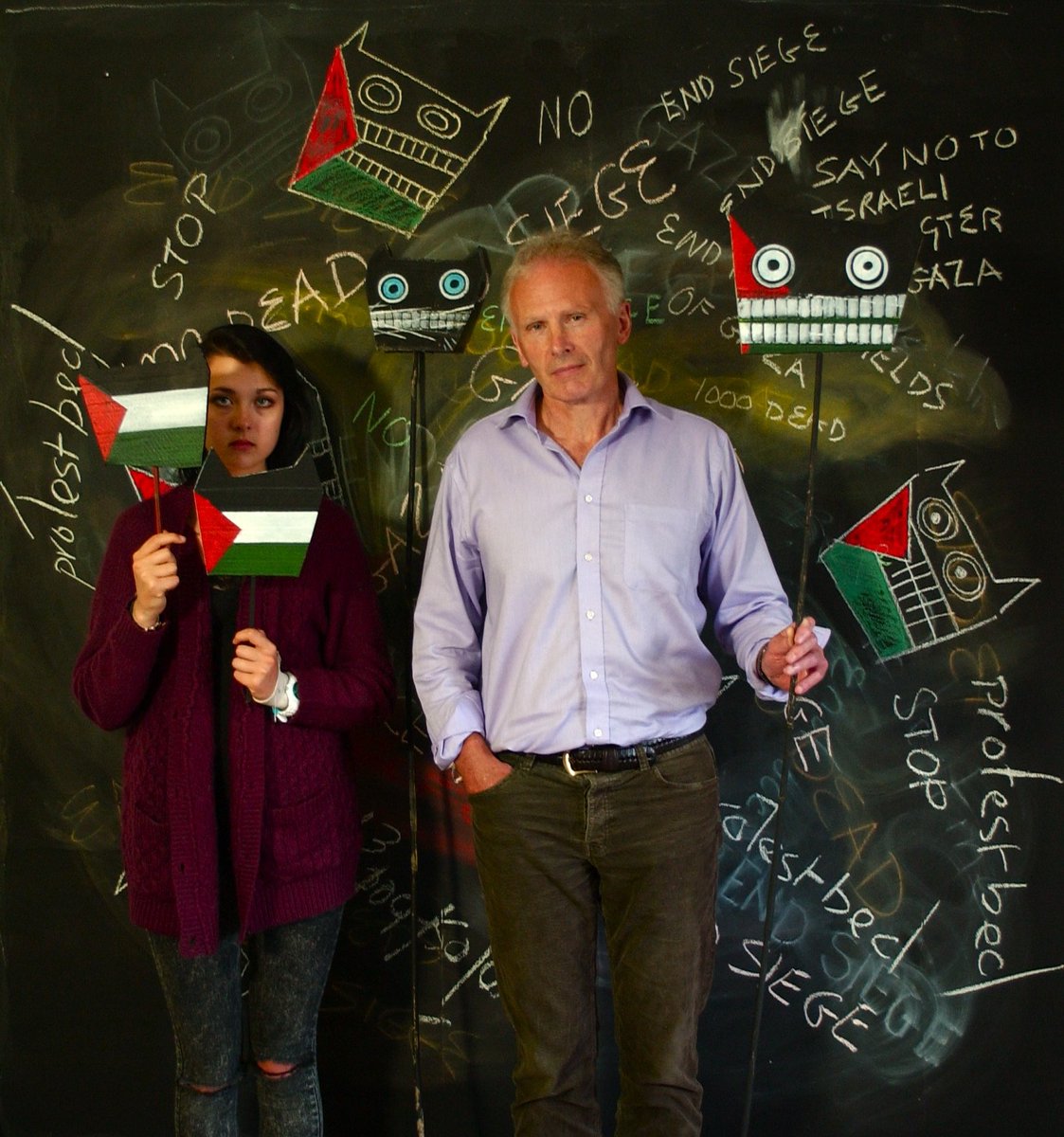 janefrere's tweet image. Behind every mask there is a #protest #protestmaskproject @Summerhallery End #israeli #Siege of #Gaza @walsop @WardDEC @JennieMacfie #edfest