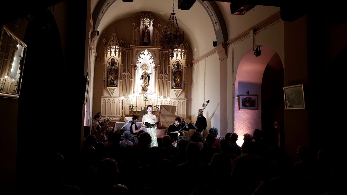 Festival_FeMAP's tweet photo. Doble #soldout #FeMAP #Pyrenaeusensemble #Riner #AnnaAlàs #EnsembleDaimonion #TorredeCapdella. La #músicaantiga  protagonista al #Pirineu https://t.co/XL3Pyp2Zfw