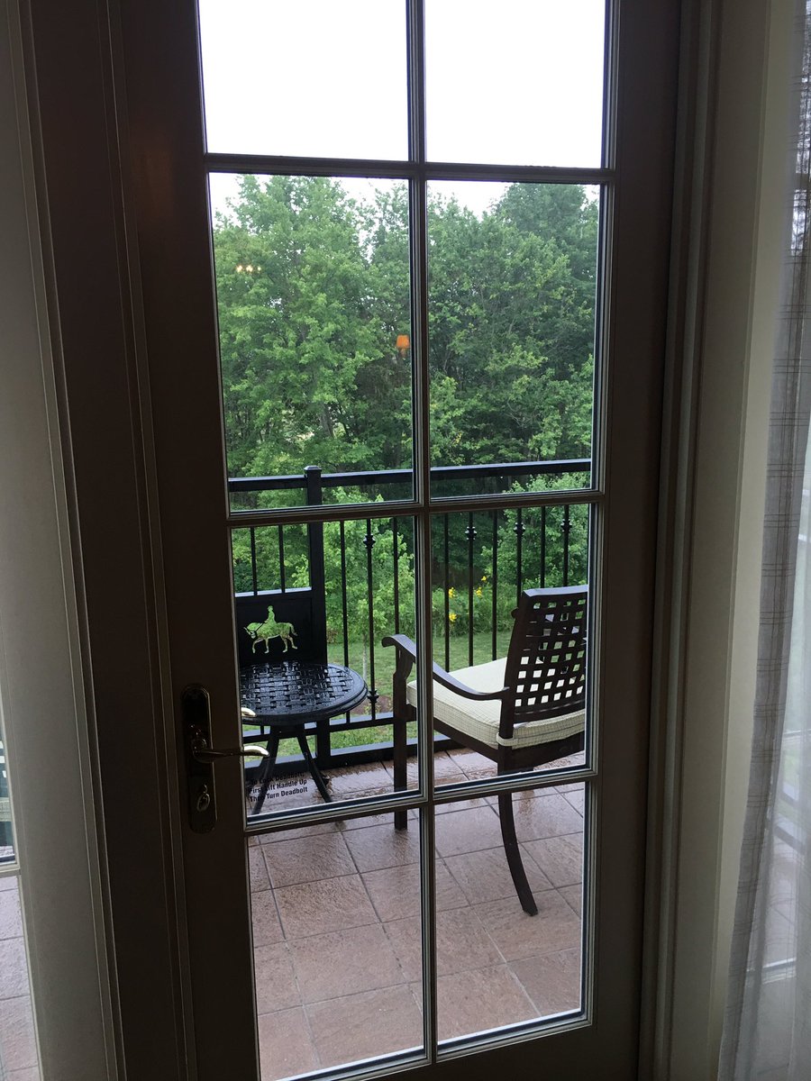 qyard08's tweet photo. What things, places, or people provide respite for you?  One of my favs @SalamanderVA #shesstillthere #worthit #doingmywork @ChrystalHurst https://t.co/1ckWX4ZfRE