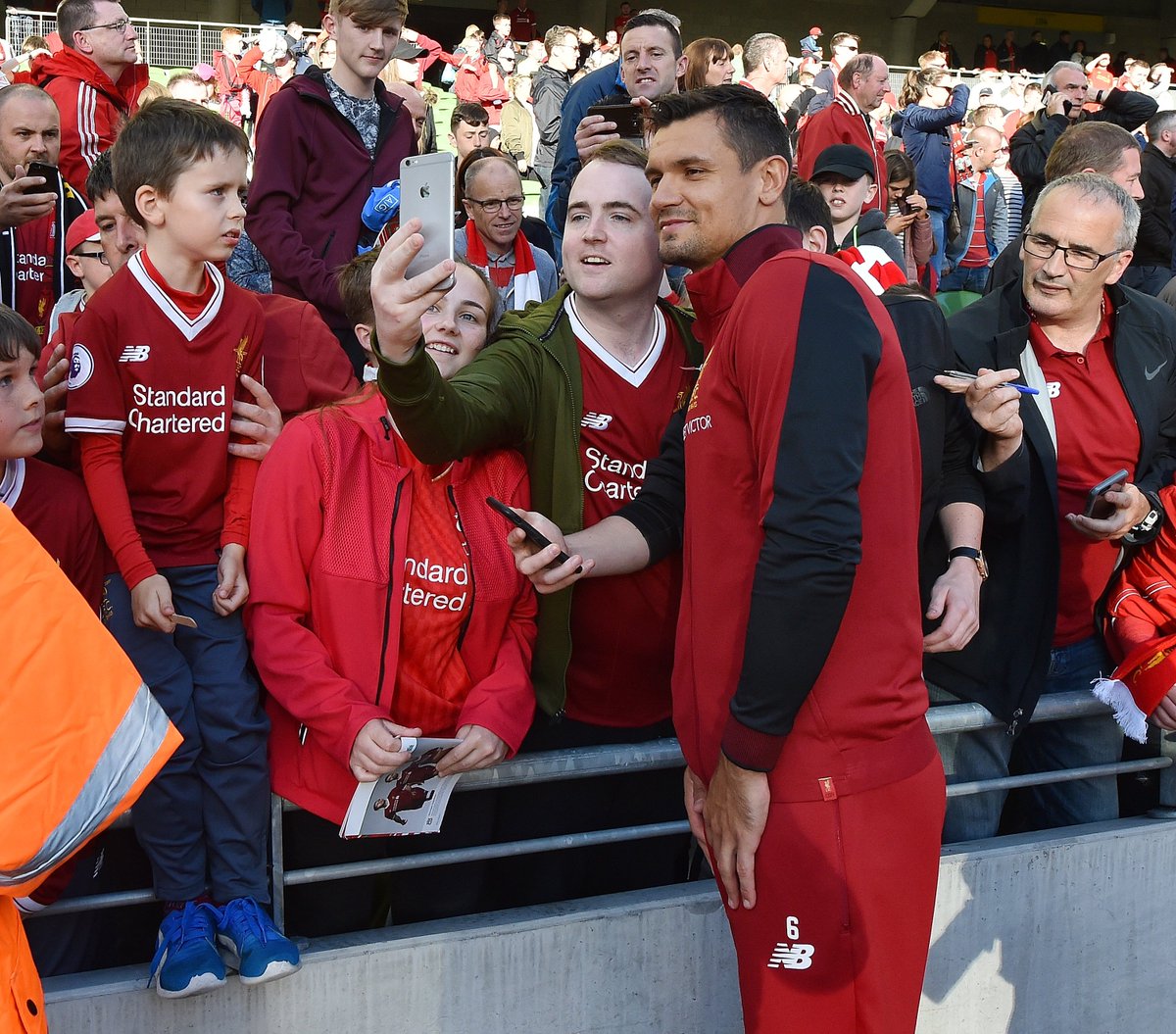 LFC's tweet photo. 🙌 https://t.co/aeHhfREx4F