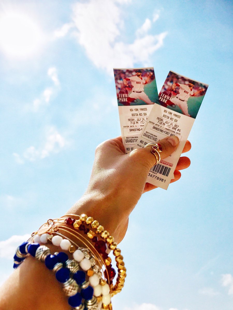 Retweet this for a chance to win 2 tickets to the @redsox game on 8/19! ⚾️ bit.ly/2hxUGGj #goodluck #boston #redsox #redsoxnation