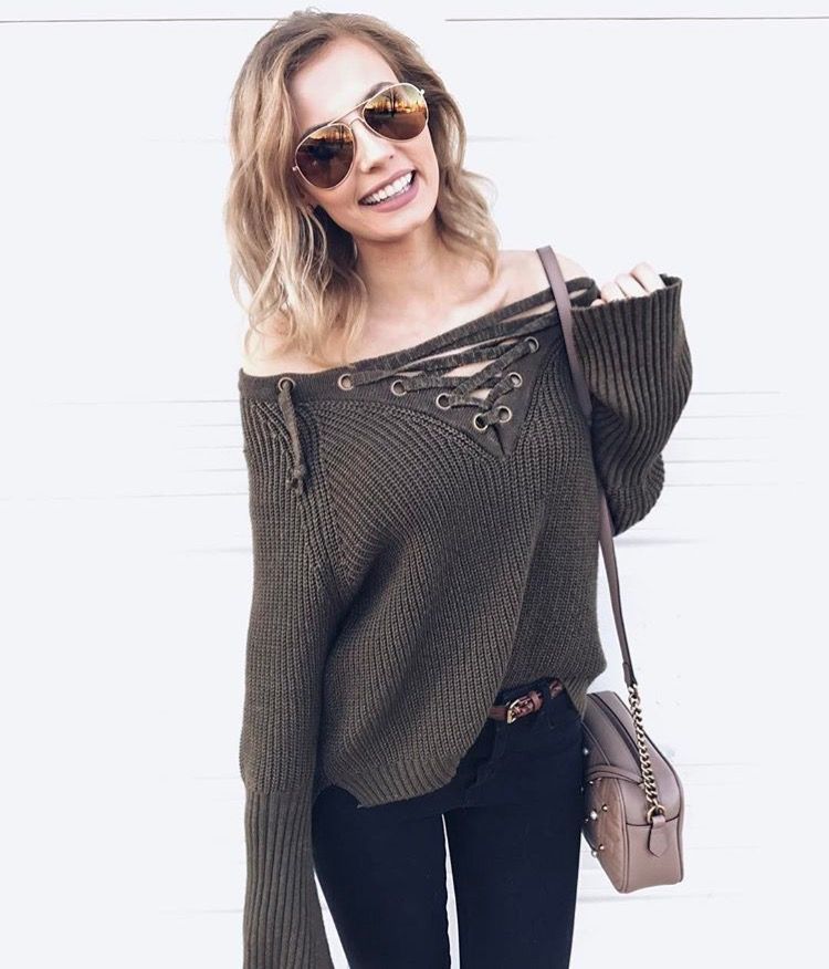 vyeeyewear's tweet photo. Afternoon with your friends? Accessorize with Vye! https://t.co/jPa2hKoTop
#vyeeyewear #vyebabe | Pretty Pilot ($44.95) | @RachColeee https://t.co/RN2kBHPOFH