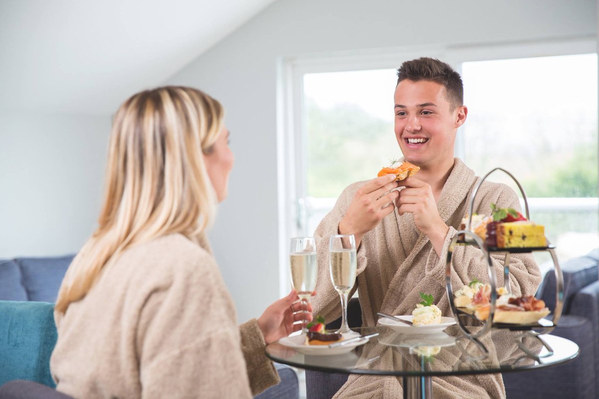 EsyaSpa_RR's tweet photo. Treat yourself to one of our signature Afternoon Teas. We recommend the Gentleman's Afternoon Tea (available for ladies too!) https://t.co/1ruTYG1UmM