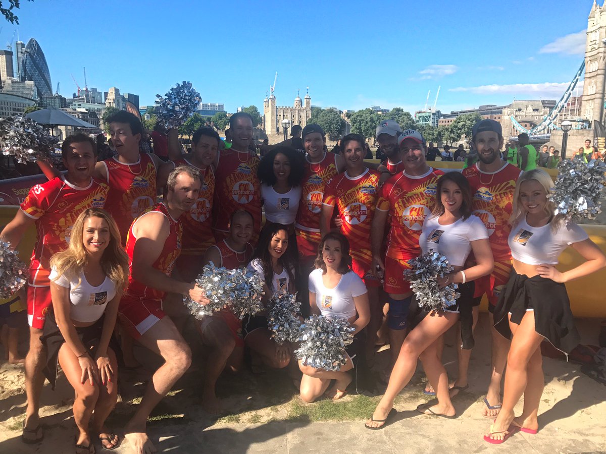 LNDCheerleaders's tweet photo. Well done to the mighty @endohampshire and his team 🤙🏼 #LBR17 https://t.co/3m3XHn6IHH