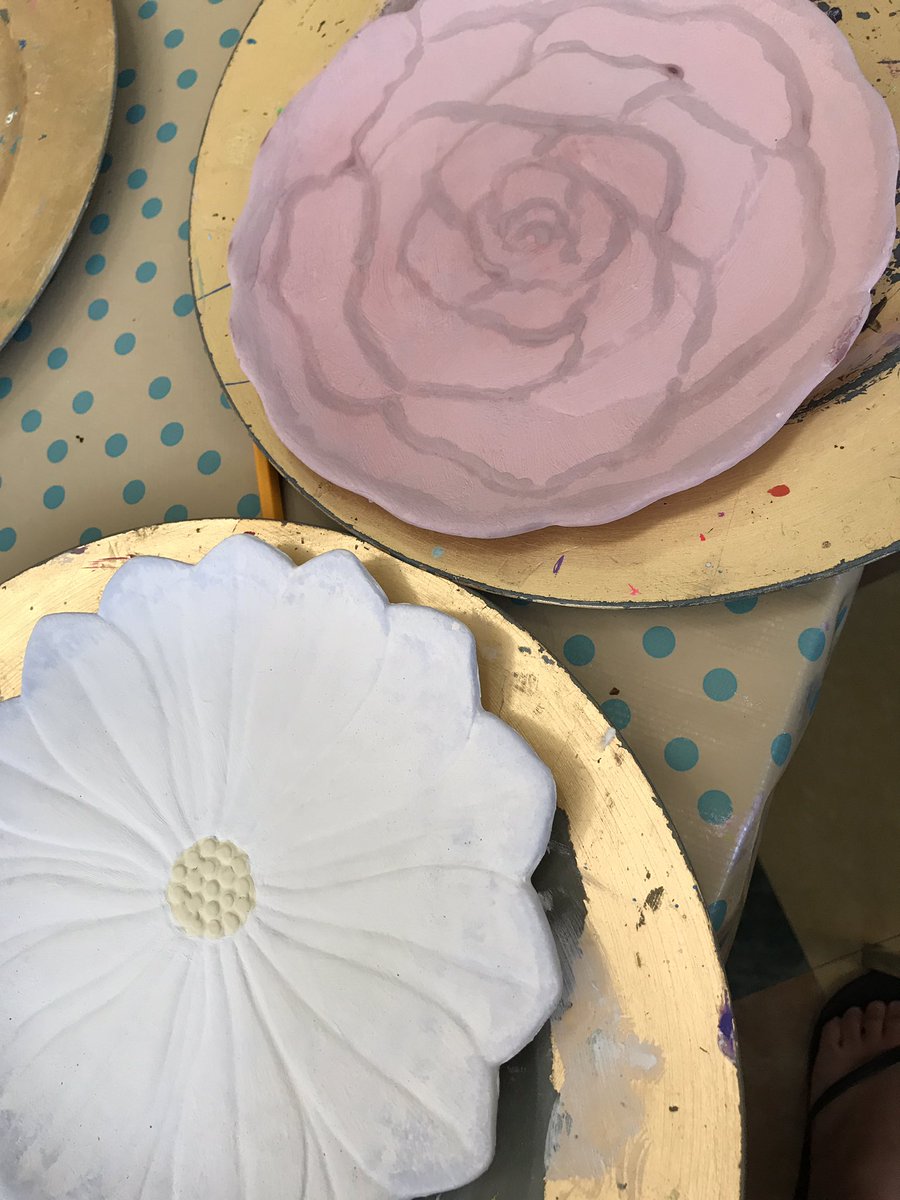 Jaxy17's tweet photo. 56. #365HappyDays  #art #flowerlovers #summerdays #timetogether #artists #cantwait https://t.co/3t7a3qzHU2