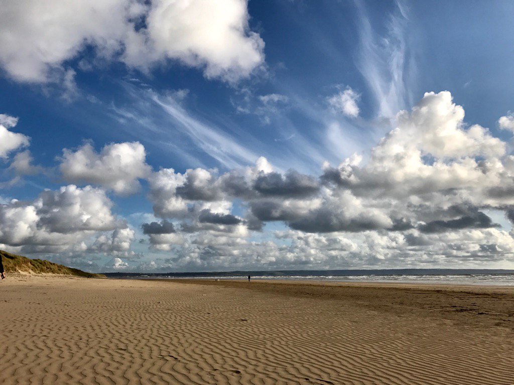 Fab #outdoor walk along Saunton Sands Beach #Devon Very #romanticlocation 🦊🐾