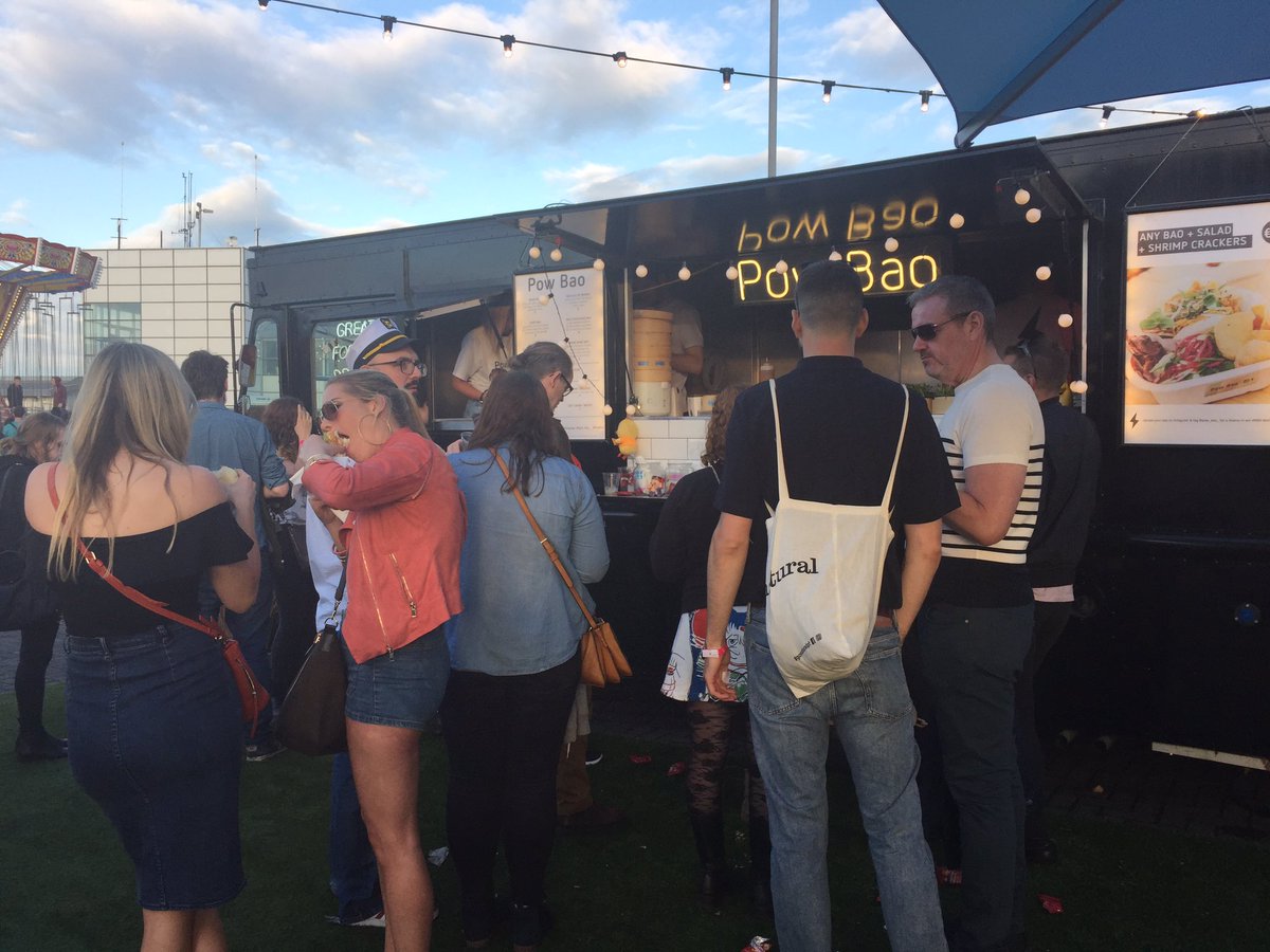 Converting the masses to team Pow Bao at <a href="/BeatYard/">Beatyard</a>.