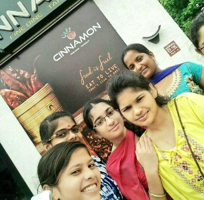 MounicaBlessy's tweet photo. I don't need words to express,I don't need tears to shed,I don't need to ask for hand to hold me all I need is to be your frnd.#pagals 😢MU https://t.co/JanSisWvGF