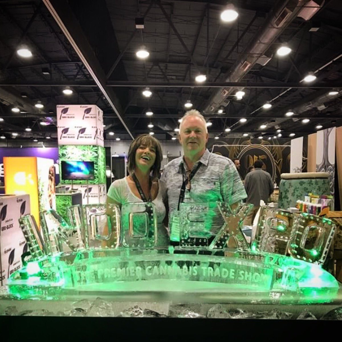 IntegraHerbal's tweet image. The @indoexposhow is off to a great start! U can find us at BOOTH 303, w/ all ur #curing &amp;amp; storing needs. #humiditypacks #0offGas #IndoExpo