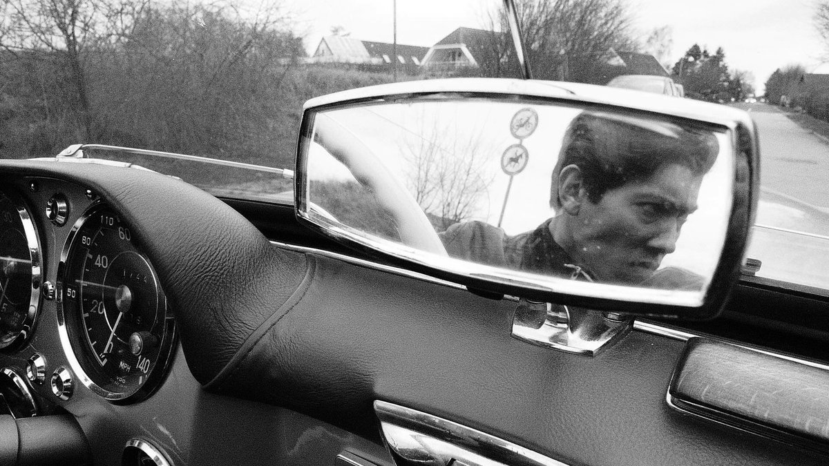 DavidSakurai's tweet photo. Le Accelerator⚡️⚡️
📸 Thomas Eikrem
#staringattheworldthroughmyrearview #Lost #Somewhere #Country #Sakurai #デヴィッドサクライ #LeAccelerator https://t.co/DF3rdl0VCt