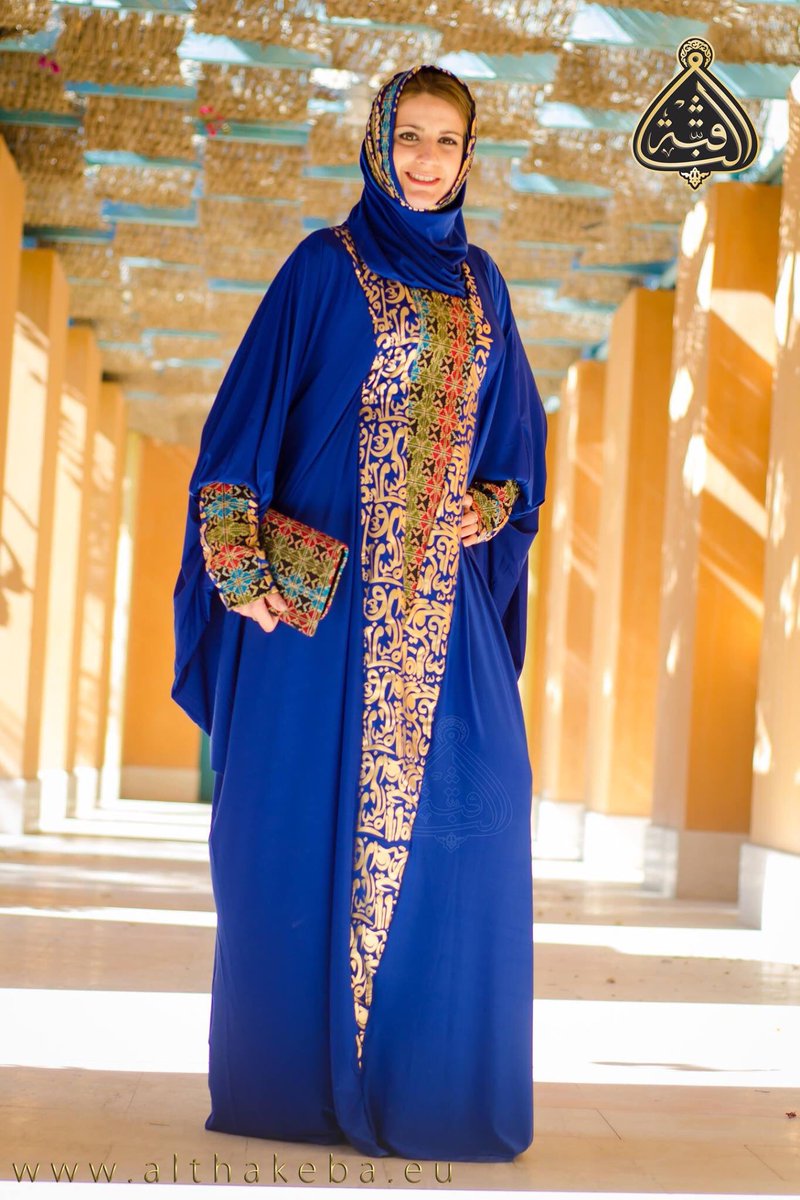 AlthakebaEsp's tweet photo. Menna codigo 132,talla única
#Egipto #licra #abaya #vestido #chilaba #hijab #velo #laMasBella #ModaFashion #Bordado #dibujo #VestidoElegante https://t.co/reRkAJK1nA
