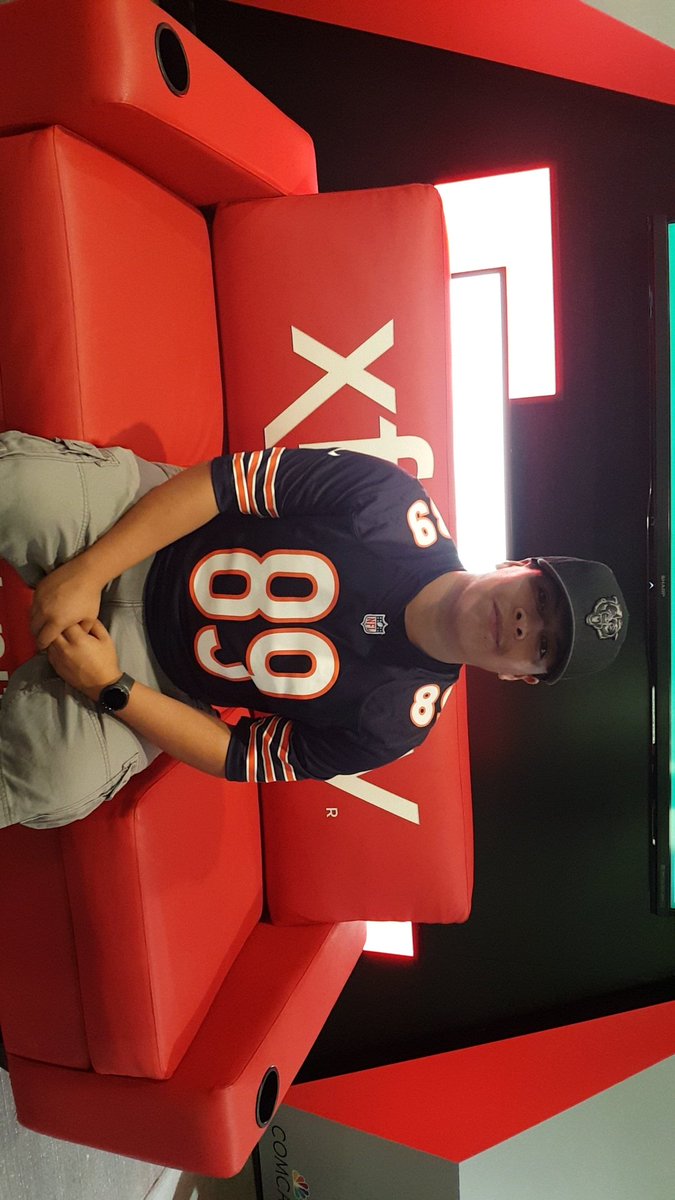 bigbootyjulio1's tweet photo. #xfinitybearsden https://t.co/A1nktRXMwN