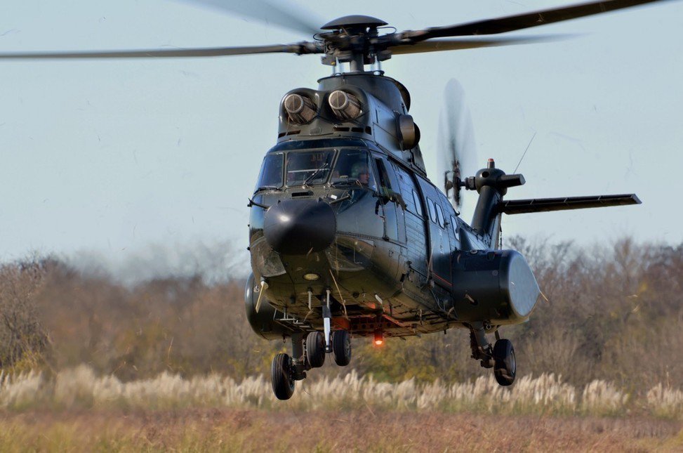 FAArgentinas's tweet image. AS 332B Super Puma perteneciente al Ejército Argentino.
.
.
.
Ph: Lisandro Amorelli.
.
.
.
#Argentina #EjercitoArg… ift.tt/2fi9sAf