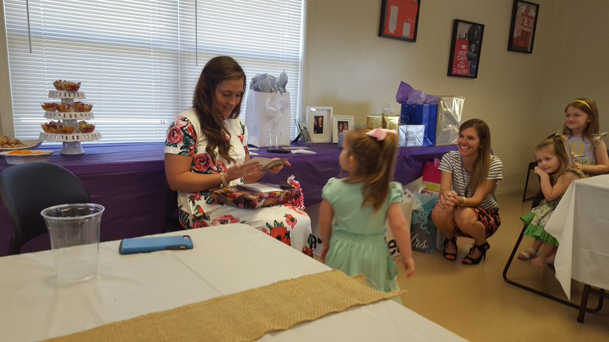 aeross333's tweet photo. Congrats2 this former @LadyAces2013 
Kaley gets married next mo! #bestpartofmyjob #brainsandbeauty #loveher #weddingshower #shesacatch https://t.co/E7p0YzeAn7