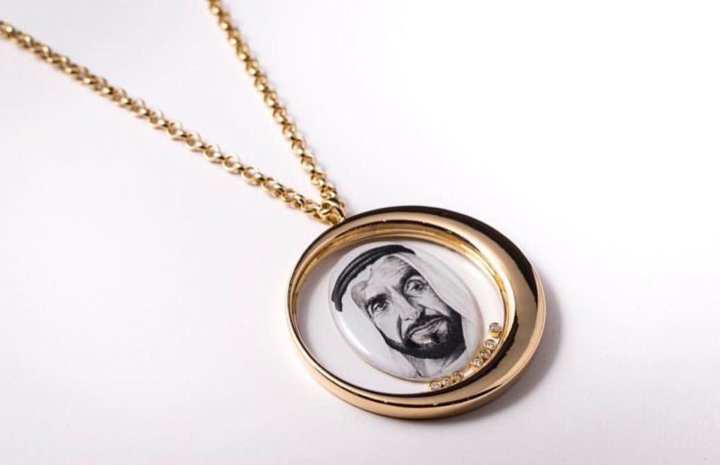 muna_alhaddad's tweet photo. #عام_زايد الوالد القائد زايد الذي لم يغيب عن قلوب ابناءه يوما فمازلنا نذكره في كل يوم وندعيله 
نراه في خليفه في محمد https://t.co/AUcwkMQMqB