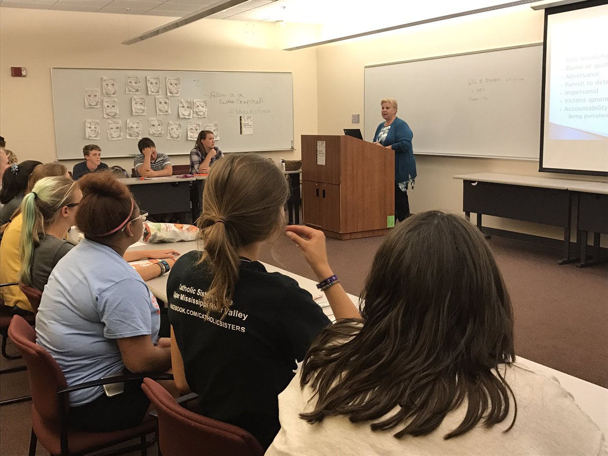 Duhawks4Peace's tweet photo. Tonya Millard, the Executive Director of Social Services at the YMCA in Dubuque, explains the meaning of Restorative Justice to the group! https://t.co/YQjv76E5kv