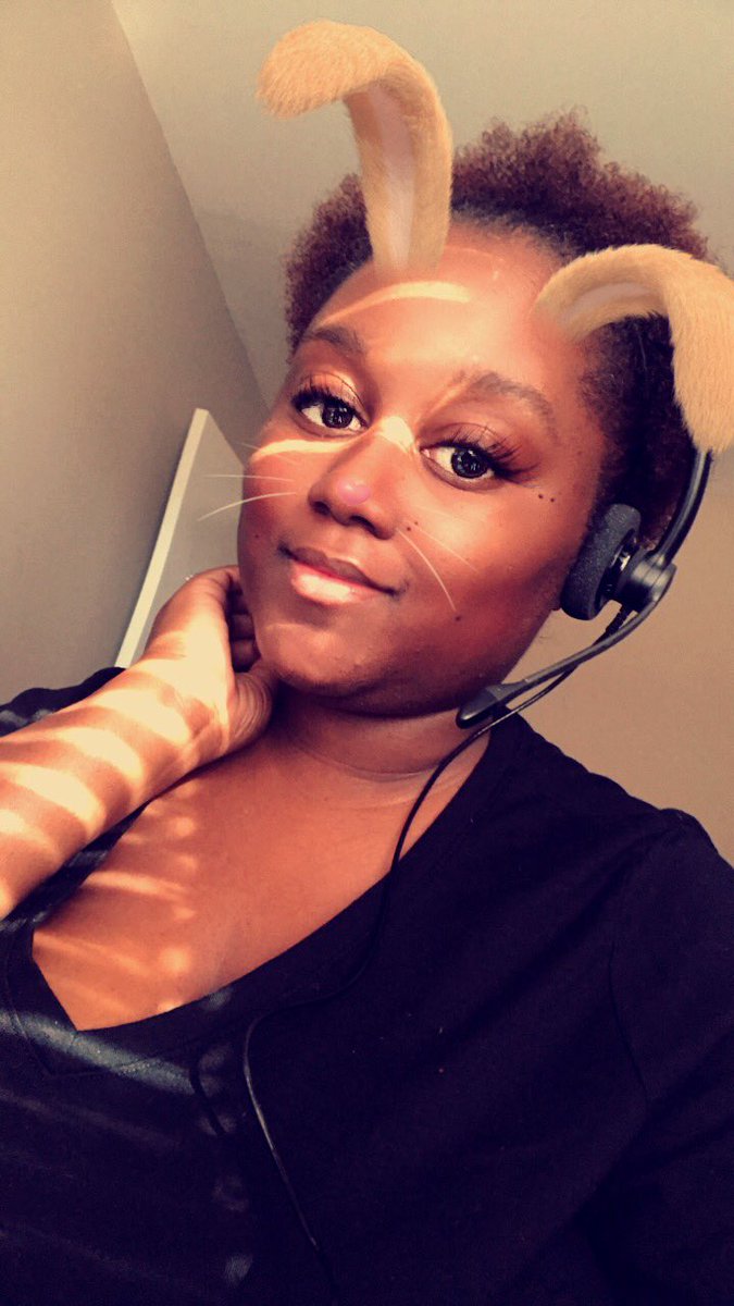 MrsBates0220's tweet photo. Hello!!!! Happy Saturday 💋💋💋💋 https://t.co/0rju1q25Rj