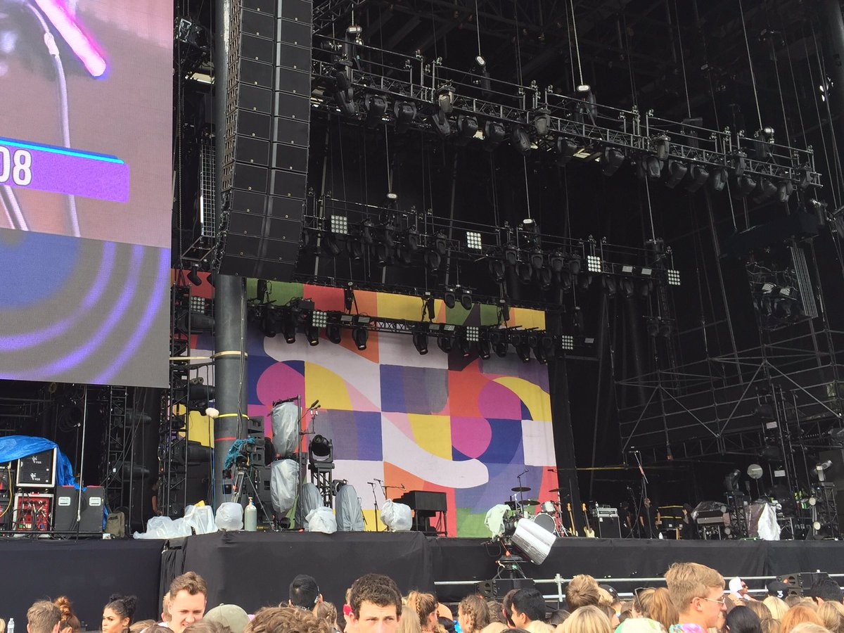 DeniseCarbone4's tweet photo. Made it! Can't wait to see @vancejoy @lollapalooza #BudLightStage w/ @carbonejim https://t.co/pE3E7dZvKf