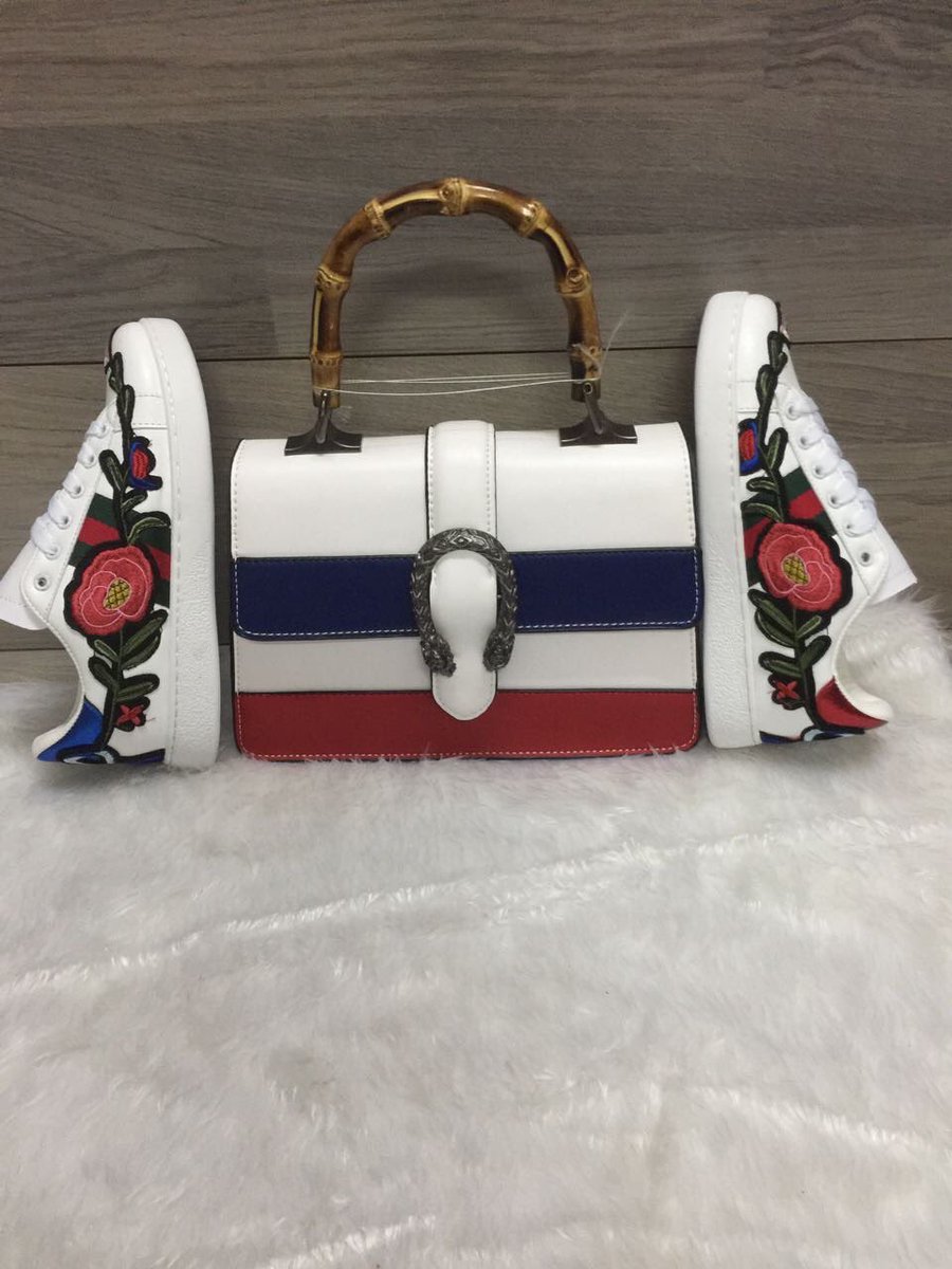 شوزات شنط بااقل الاسعار
ومطلوب مسوقات خبره

 #وش_اصعب_لهجه