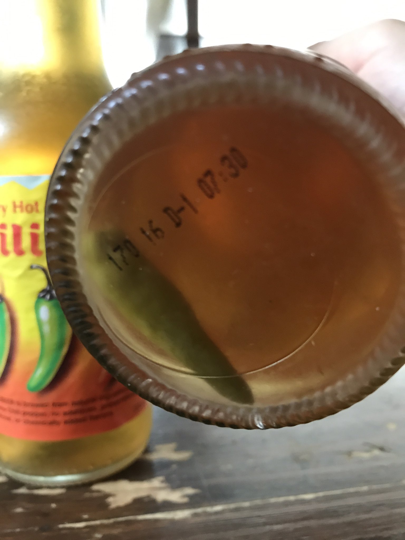 ビストロカフェsasa メキシコのビール チリビール の取り扱い開始 青唐辛子かままるまる一本入ったピリ辛味です 辛い物好きの方は是非 ビストロカフェsasa 愛知 愛知県 Aichi 東海市 知多半島 大池公園 チリビール Chilibeer ビール Beer