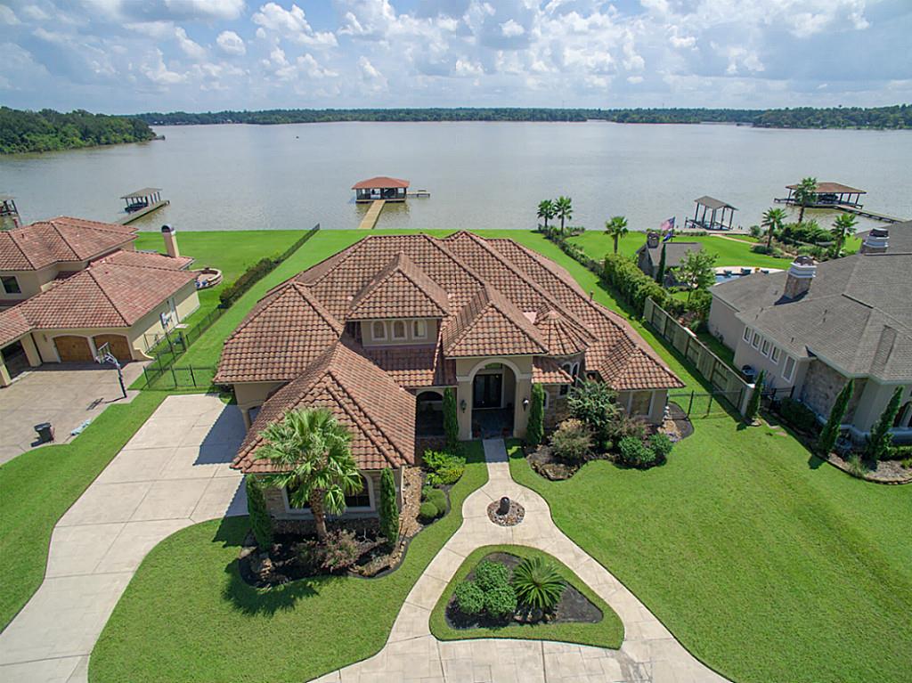 wehring_heidi's tweet photo. In the market for a home near good schools and affordable homes? Consider Kingwood! #livableforest #kingwood https://t.co/iE5I9ko1nA https://t.co/ZTyX4VQ41a