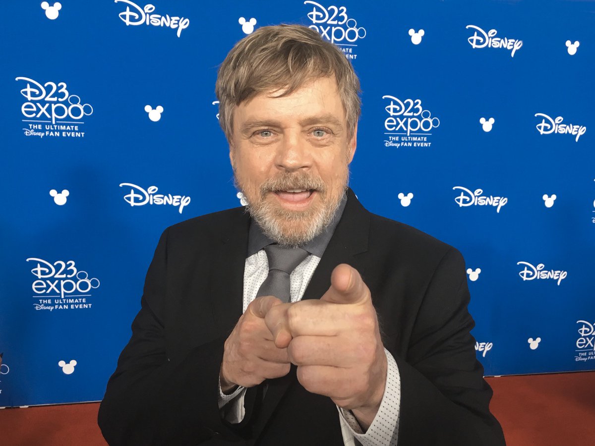 ItsMarkHamill's tweet photo. A very Happy and wonderous birthday to my friend @IDreamOfHamill ❤ #BirthdayPoint https://t.co/KapNPm7plz