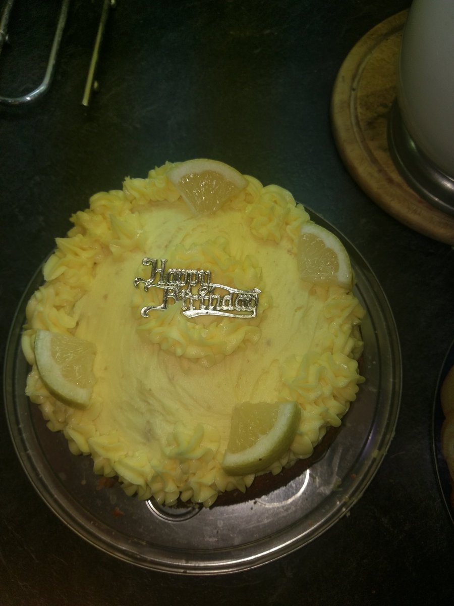 StuffBaking's tweet image. Lemon drizzle cake made with alterations to the shape and texture to stop it from being dry.
bbcgoodfood.com/recipes/4942/l…