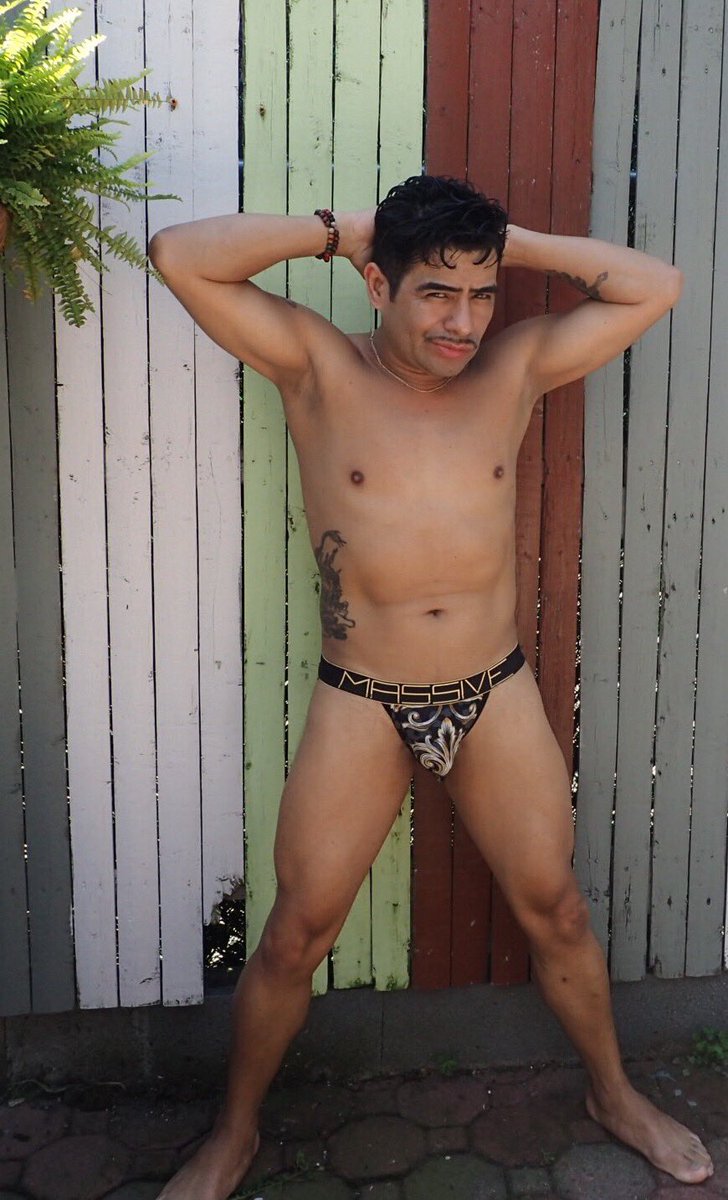 javimex77's tweet photo. Help me to building a good page ,where all can join the world of underwears https://t.co/JvZDaZYx4C