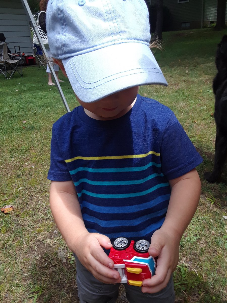 thatbuggygirl's tweet photo. My cousin's son is turning two...It was up to me to get him baby's first #RescueBot https://t.co/W940F6DiCR