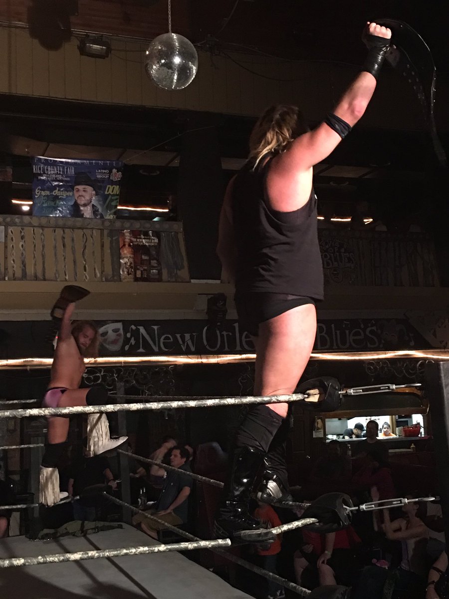 Subrec's tweet photo. It's @OhJordz & @JoeyJetAvalon retaining the tag belts over @thekalcreed & @TomahawkKid16 at @ProBattleground #NiceMatch! https://t.co/CHom4JLa9E