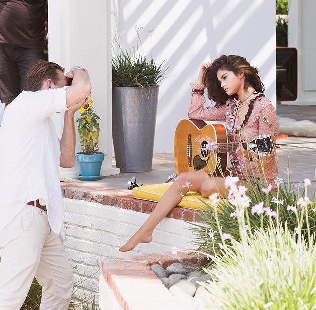 GomezSource's tweet photo. Selena photographed for InStyle! 📸 https://t.co/RoZ2YfH1MD