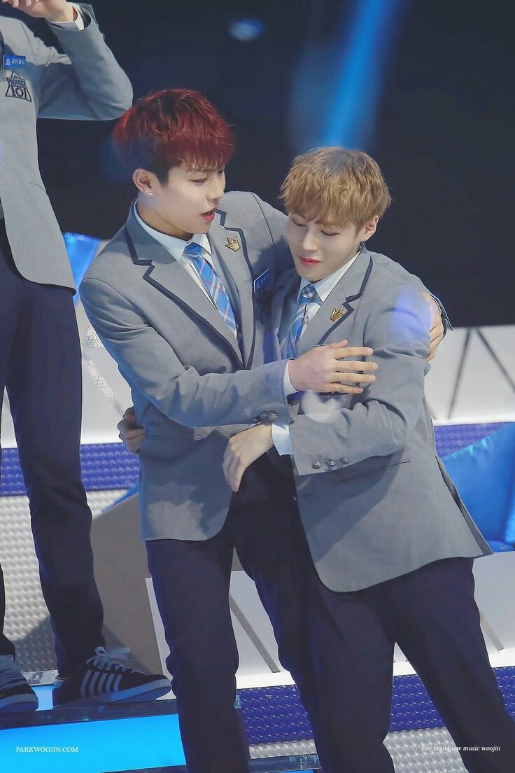 si woojin mau meluk tante