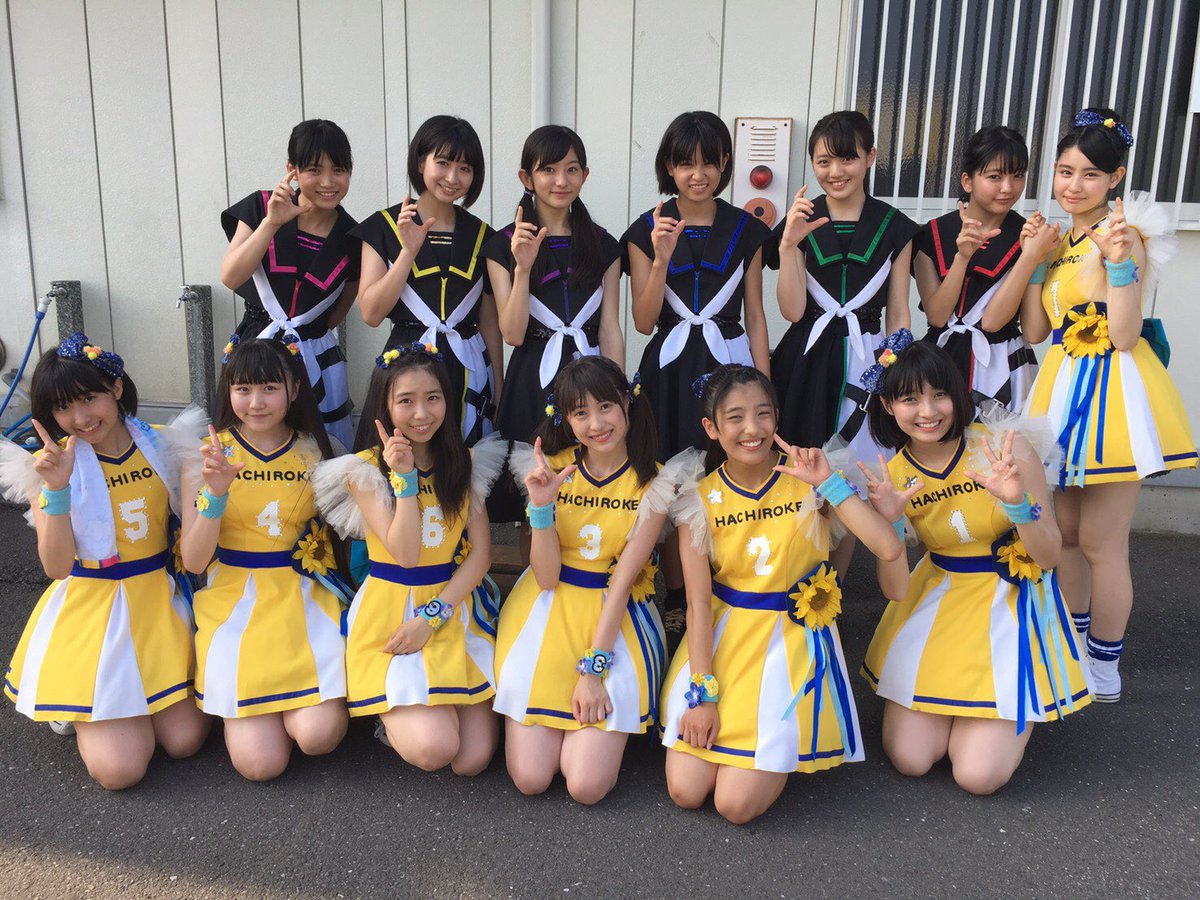 はちみつロケット、所謂はちロケちゃんと。楽屋が一緒だったけどズブ
