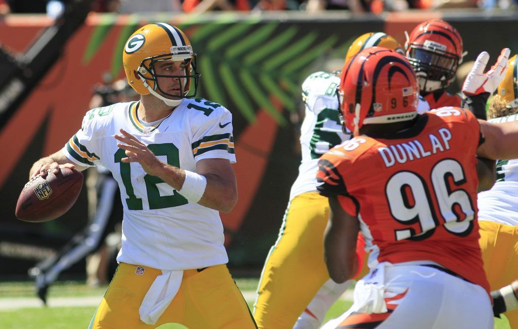 spot_packers's tweet photo. Green Bay Packers Predictions: Week 3 vs Bengals https://t.co/0sQo6yNSrF #packers #nfl https://t.co/kRErb6eqNY