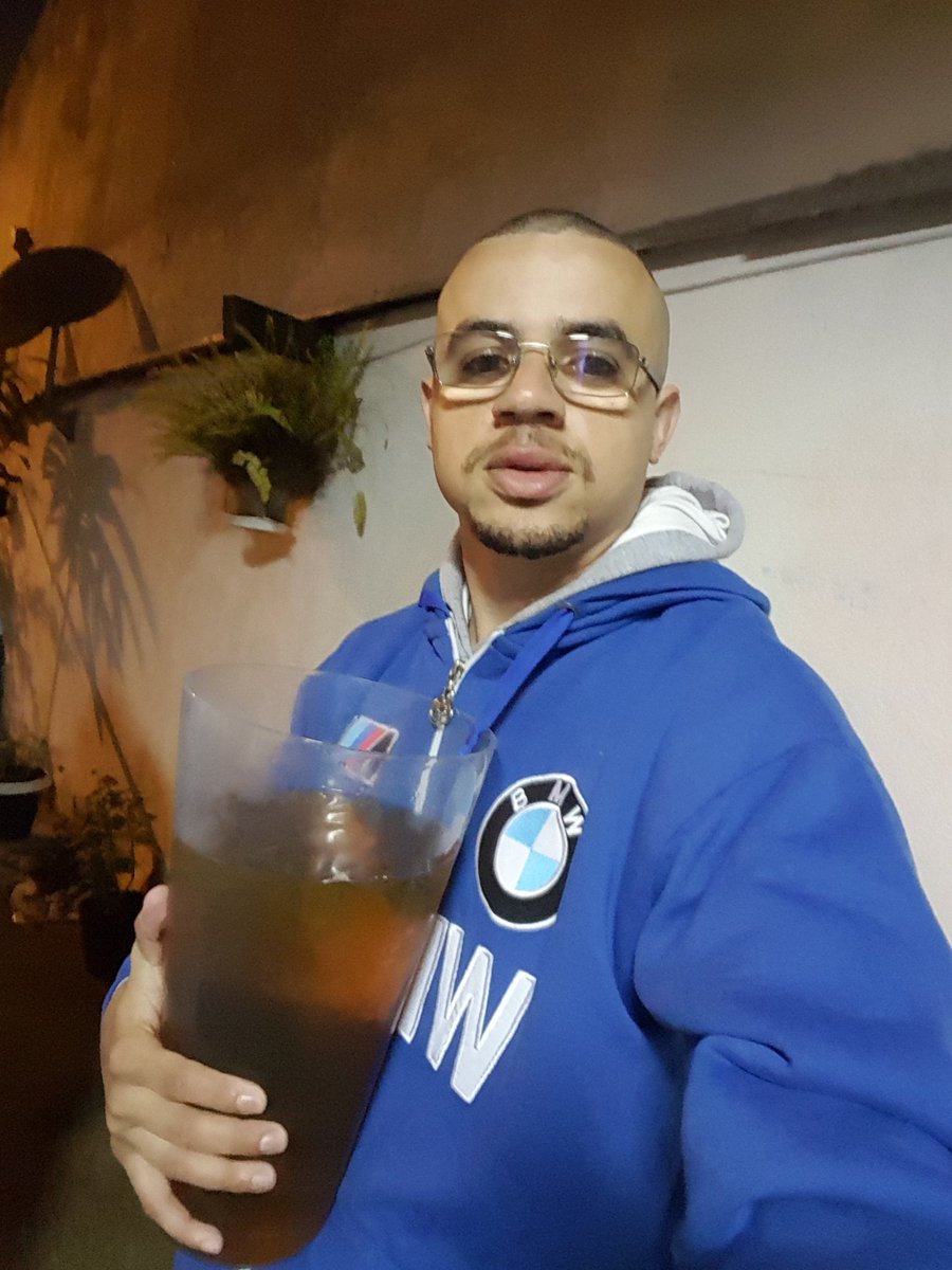 Boa noite bora toma uma kkkkk