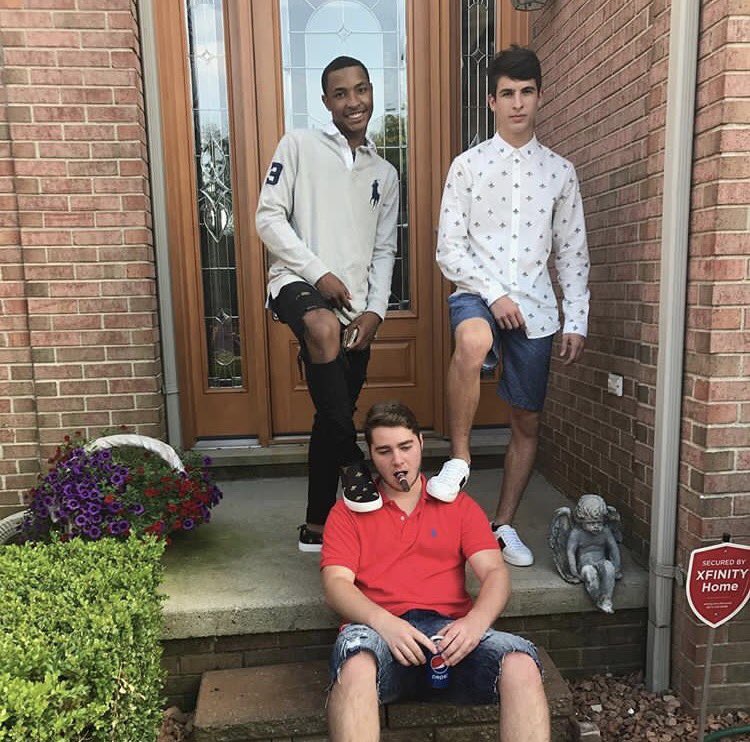 bendzinski's tweet photo. this isn't good bye my brother, it's see you later. #FlintForever #WholeLottaGangshit https://t.co/aq4jE3hPGE