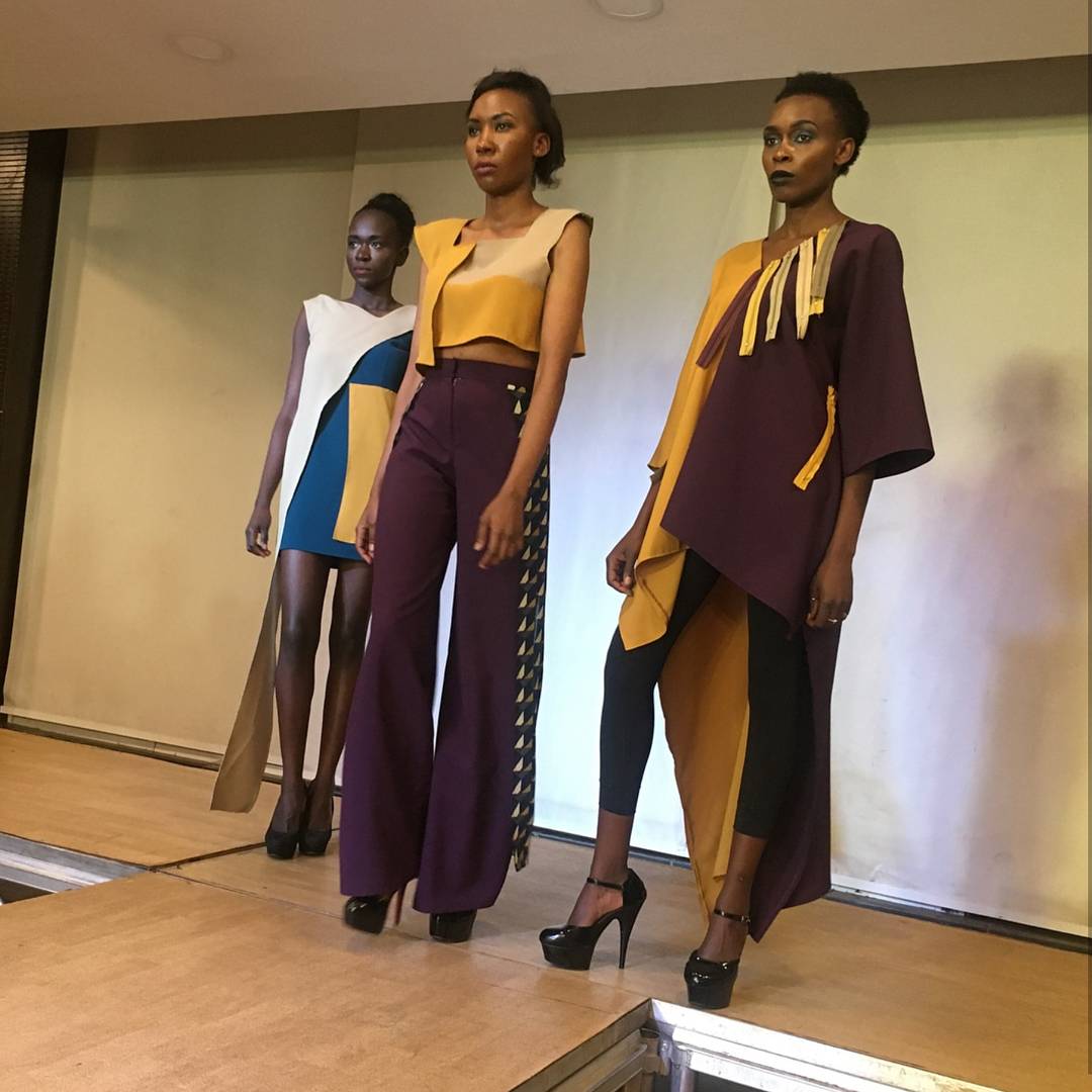 RembeshaKenya's tweet photo. #nextgenfashionweekend2017 #Lit🔥 With designs from students! Let's grow our fashion industry!@rembeshakenya supports the @kenfashionaward https://t.co/bccc7imgpL