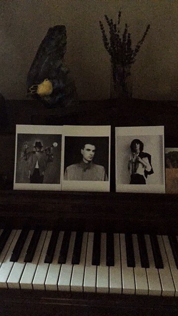 TheRoyUpdates's tweet photo. Day 15 // VOCALS. VOCALS. VOCALS. (via Instagram) https://t.co/3KbwfO23ab