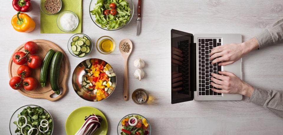 Forbes's tweet photo. Morgan StanleyVoice: Alexa, what's for dinner tonight? https://t.co/6bxwI5MBFd https://t.co/eeOfxkFKi4